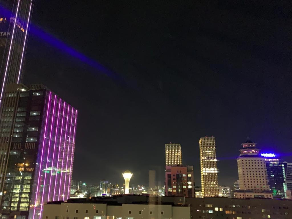 Квартира С Видом На Abu Dhabi Plaza Astana Dış mekan fotoğraf